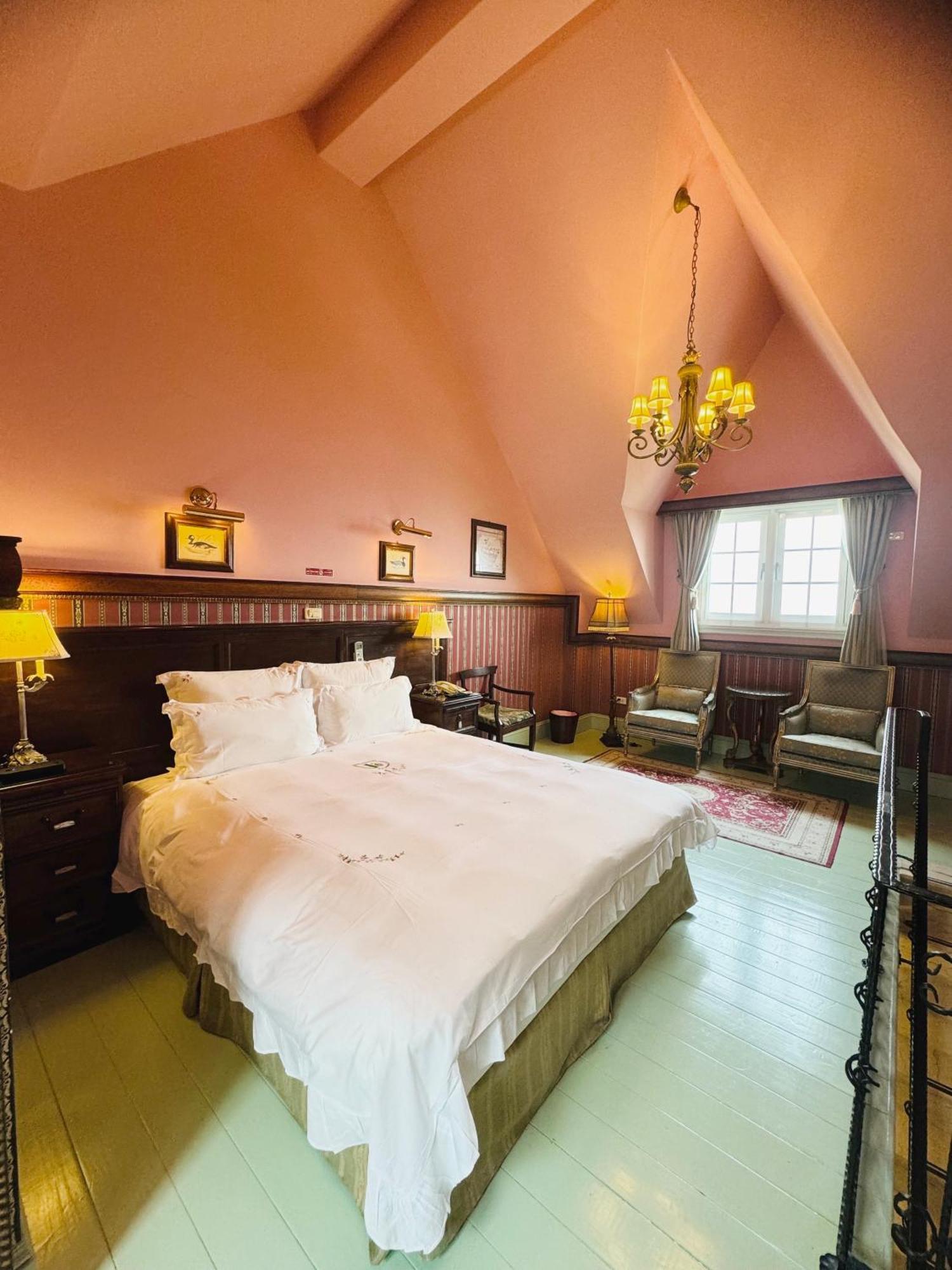 Shangrila Music Villa Renai Extérieur photo